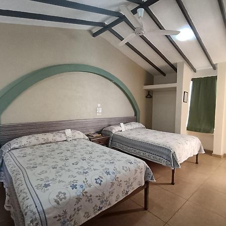 Hotel La Merced Colima Ngoại thất bức ảnh