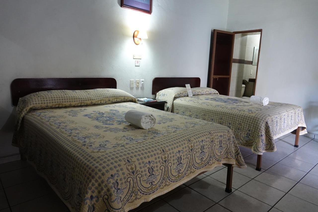 Hotel La Merced Colima Ngoại thất bức ảnh