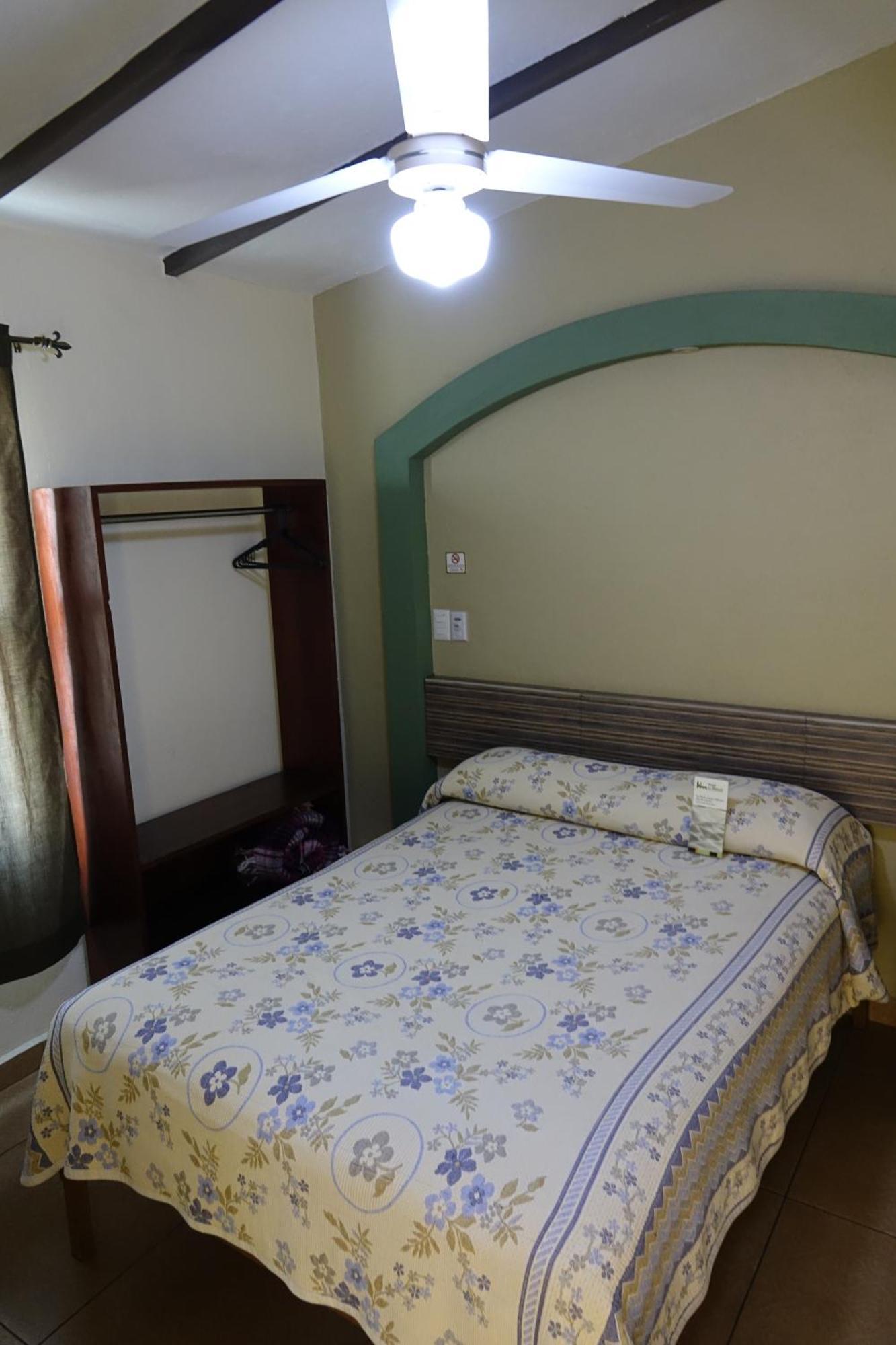 Hotel La Merced Colima Ngoại thất bức ảnh