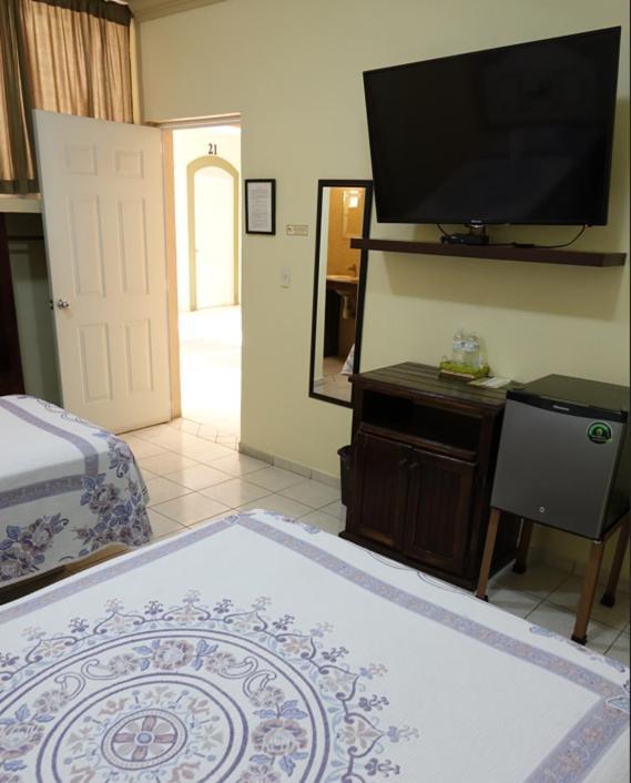 Hotel La Merced Colima Ngoại thất bức ảnh