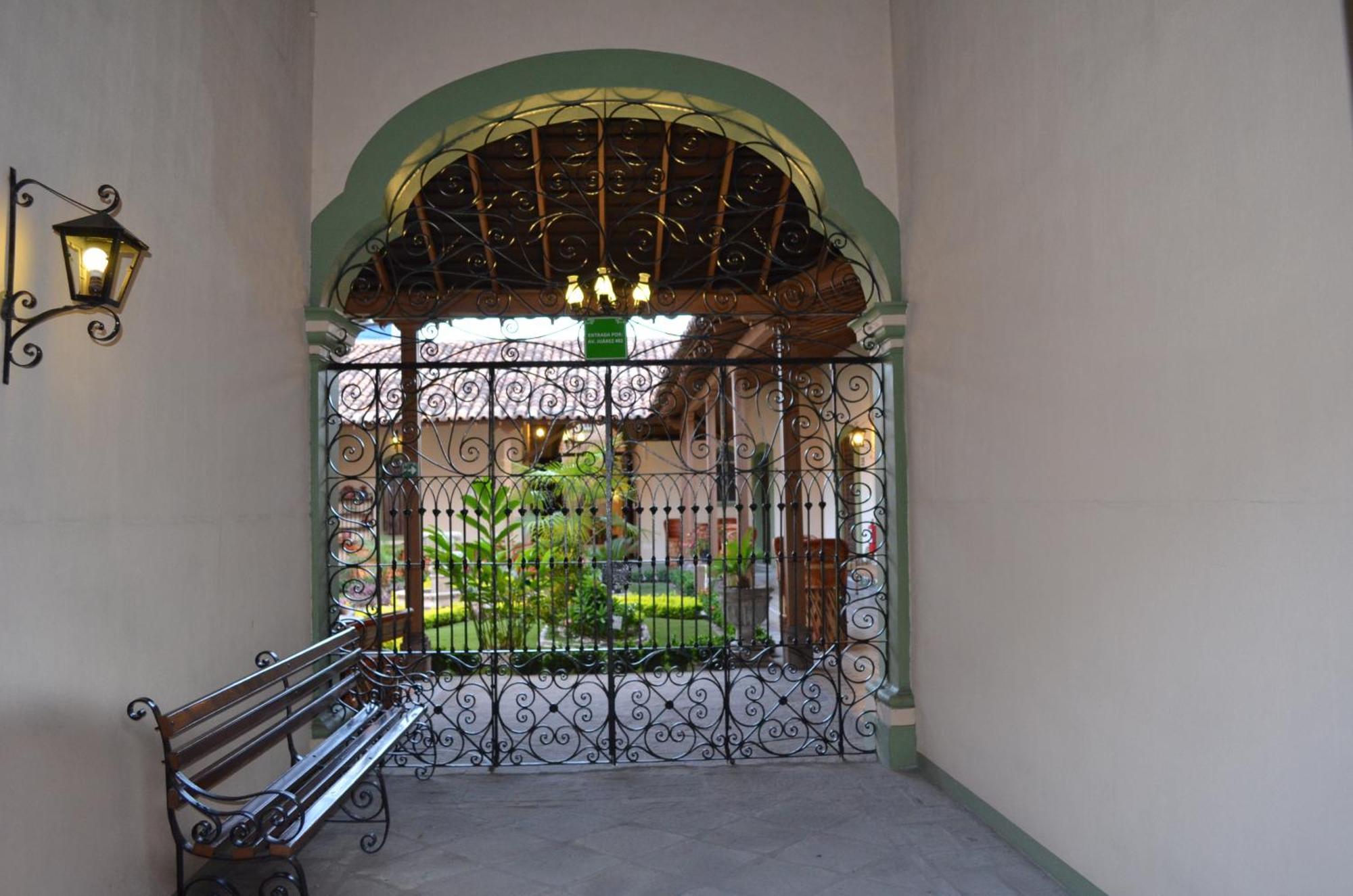 Hotel La Merced Colima Ngoại thất bức ảnh