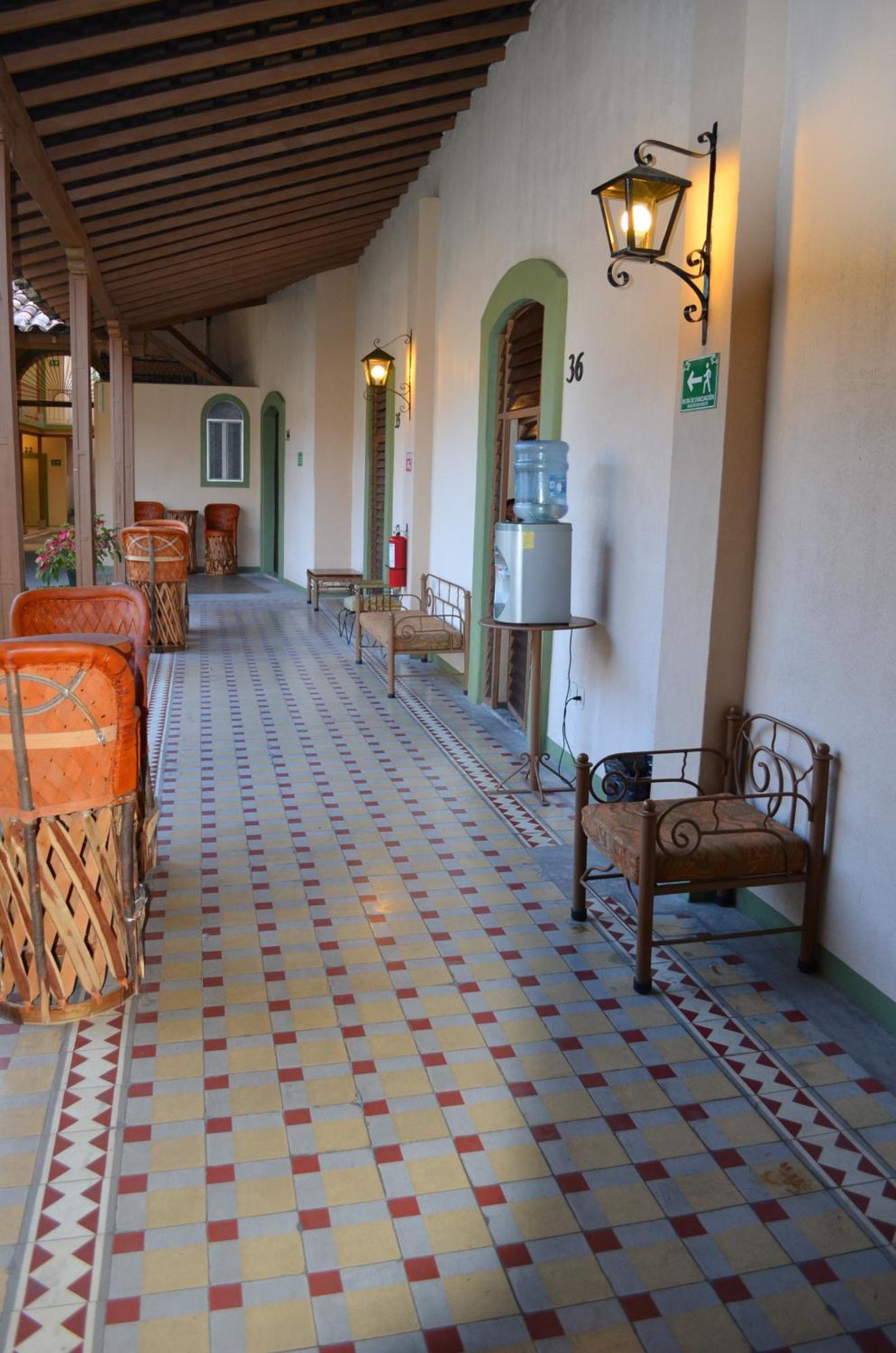Hotel La Merced Colima Ngoại thất bức ảnh